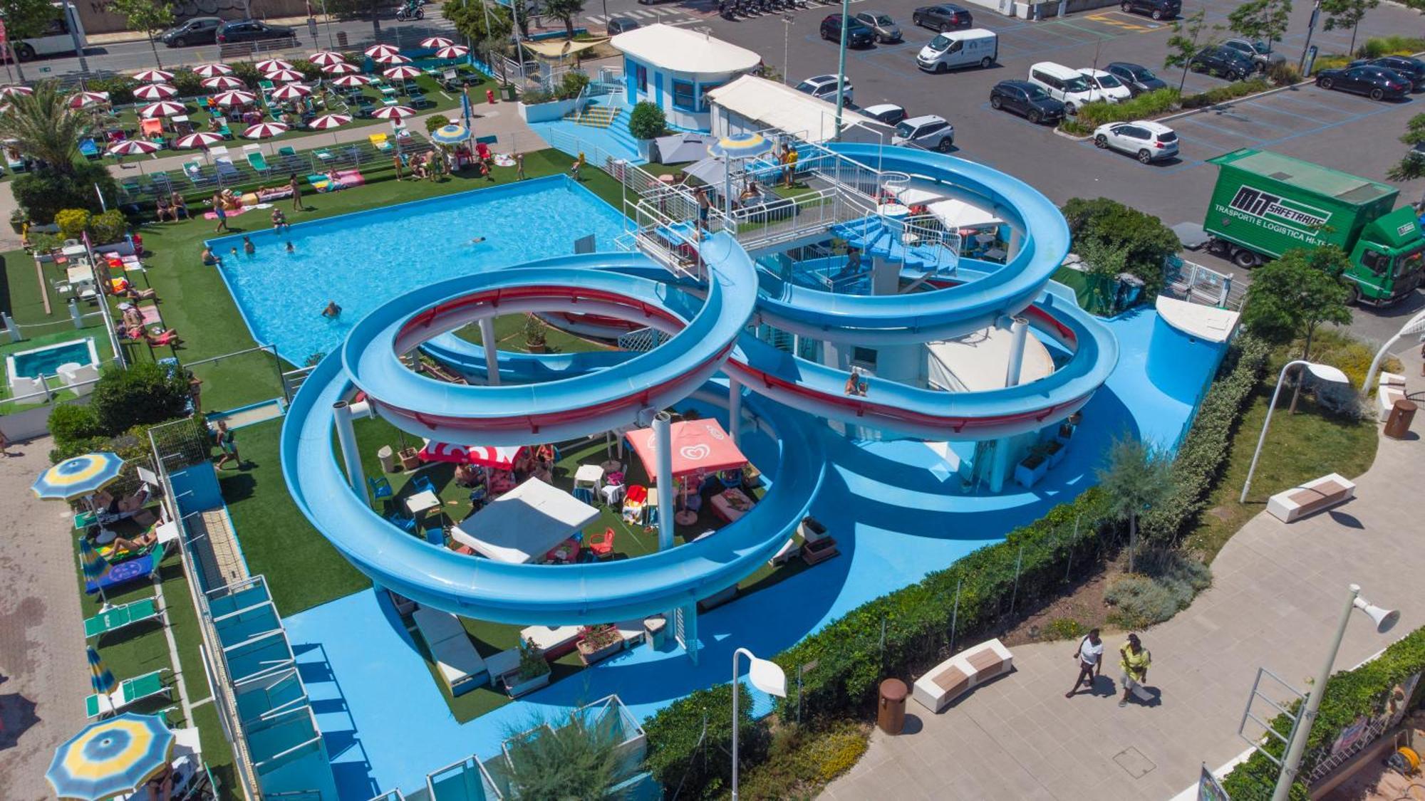 Hotel Nuova Medusa Rimini Exterior foto